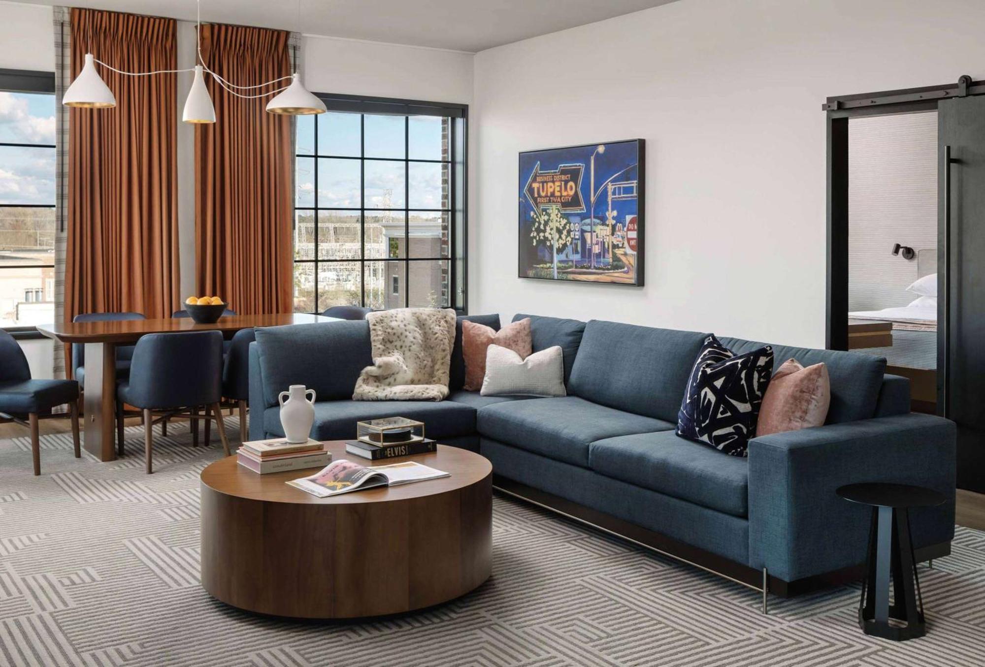 Hotel Tupelo, A Wyndham Hotel Экстерьер фото
