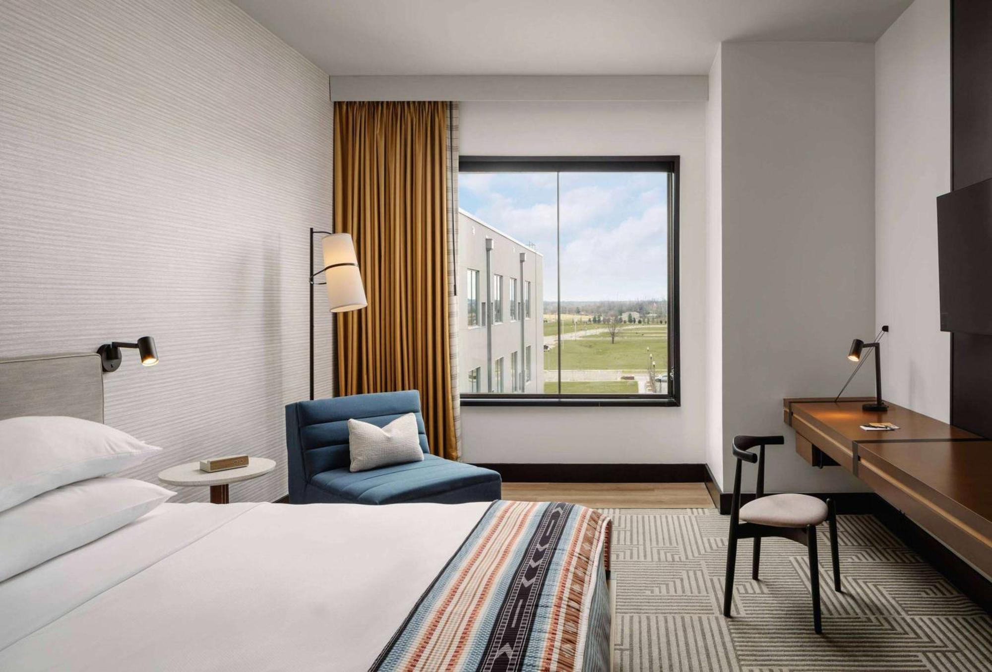 Hotel Tupelo, A Wyndham Hotel Экстерьер фото